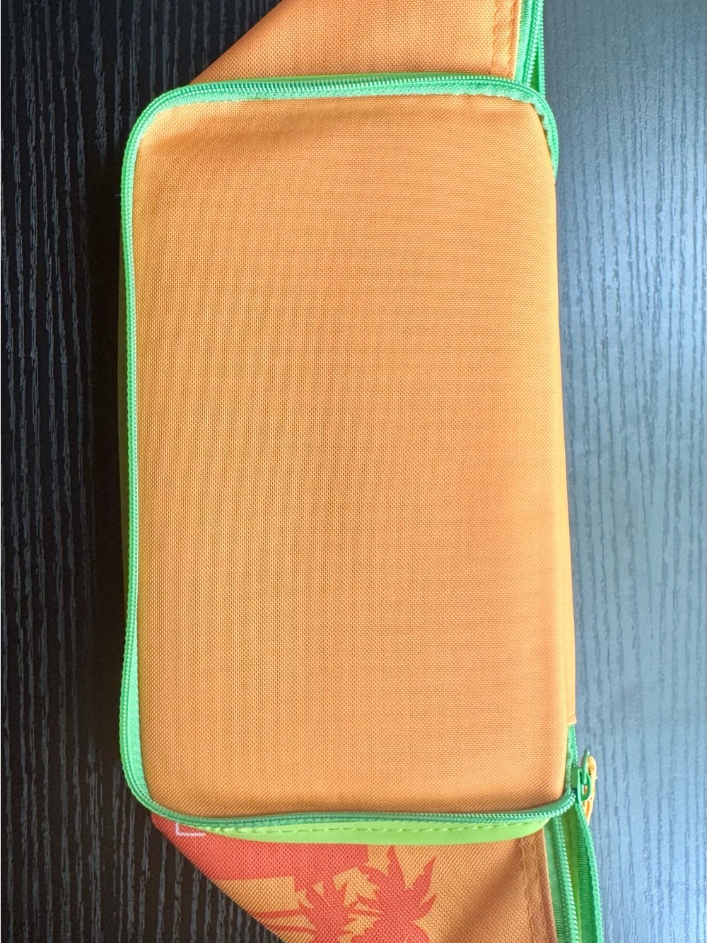 Viral Sold Out Trader Joe’s Mini Insulated Tote Summer Collection 2026 - Picture 3 of 4